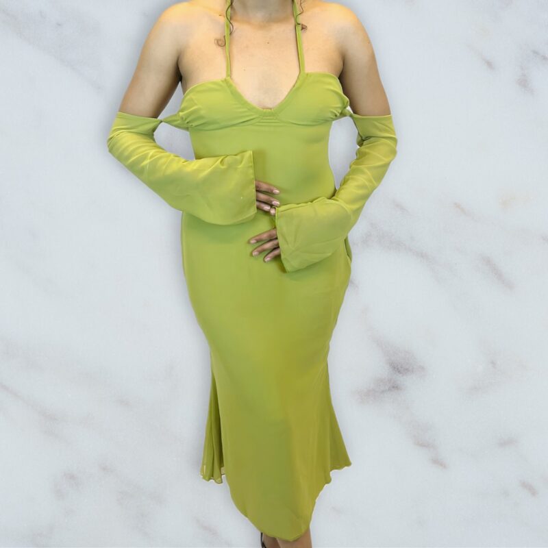 Robe satiné dos nu