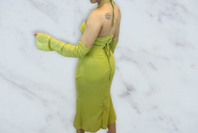 Robe satiné dos nu